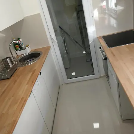 Center Banjaluka شقة *